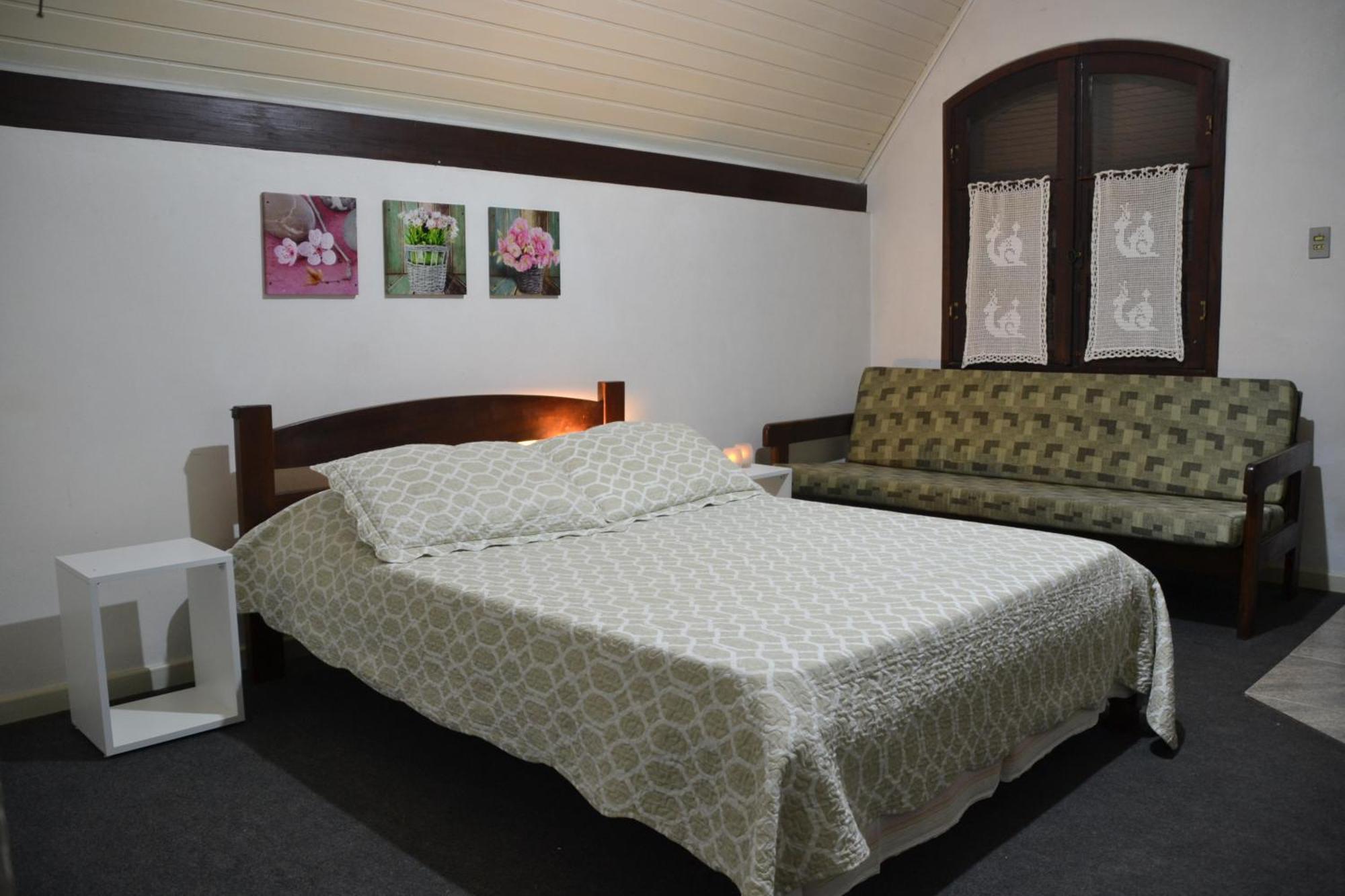 Hotel Pousada Dos Pinheiros Канела Екстер'єр фото
