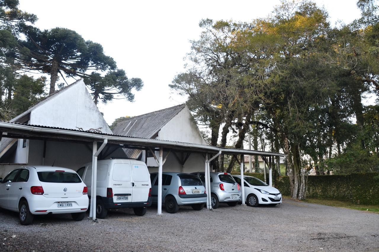 Hotel Pousada Dos Pinheiros Канела Екстер'єр фото